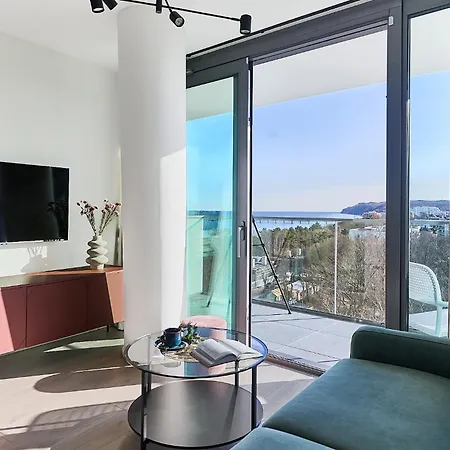 Crest View 777th - & Seaview *