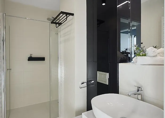 Crest View 777th - & Seaview